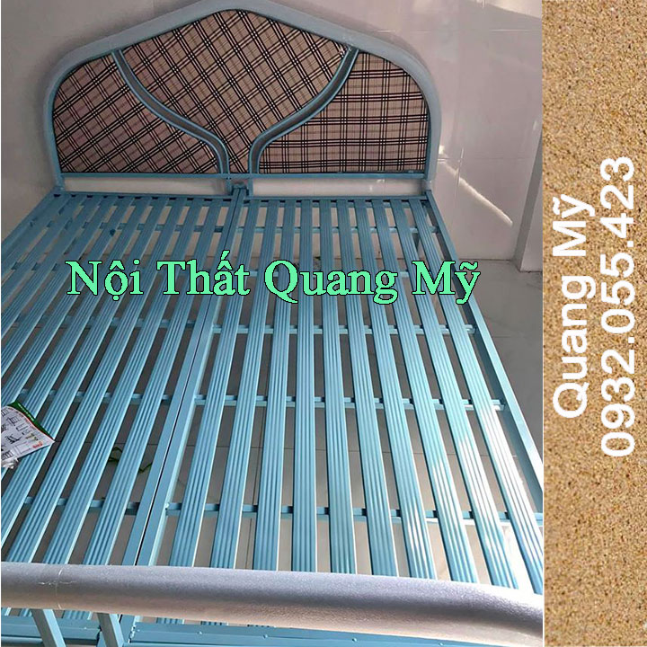 Giường sắt giá rẻ rộng 1m2 x 2m màu xanh